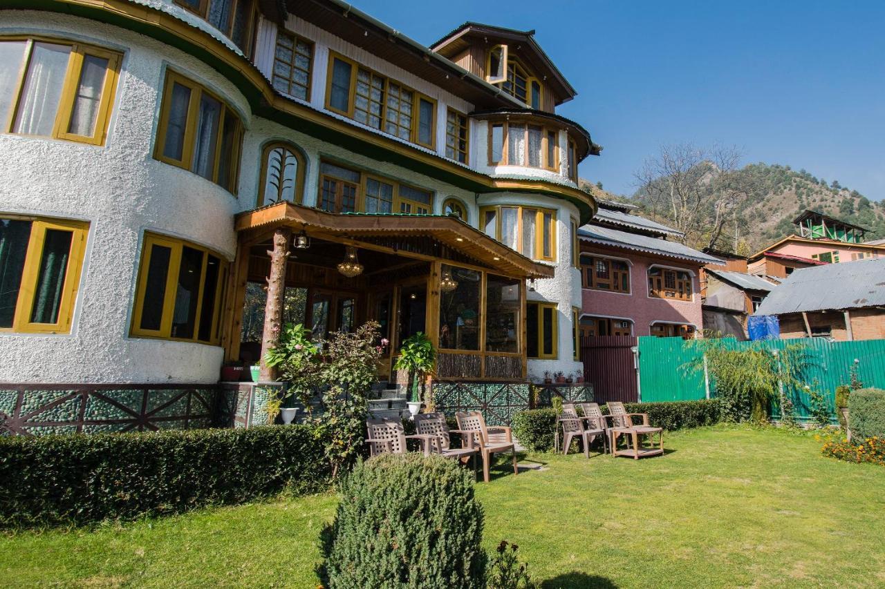 Oyo 5472 Bombay Palace Pahalgam Bagian luar foto